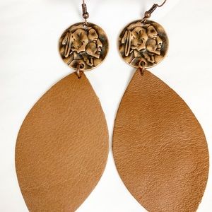 Leather Oval  in Tan Suede w/ Copper Indians